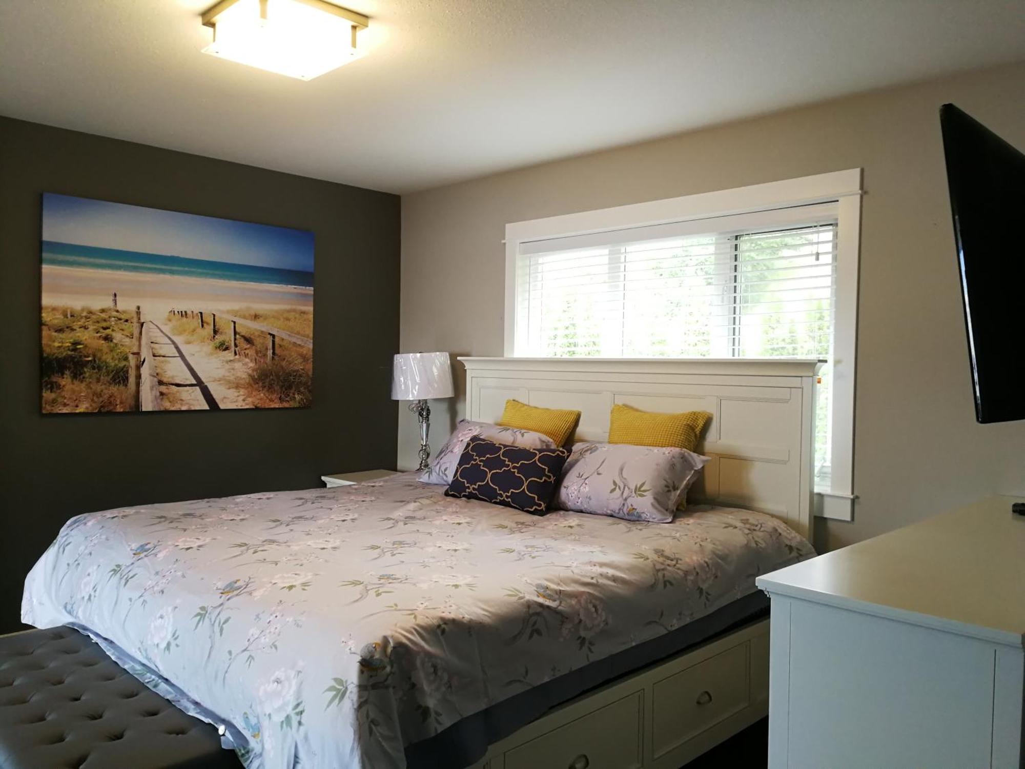 Casa Grande Lakeview House Apartment West Kelowna Room photo